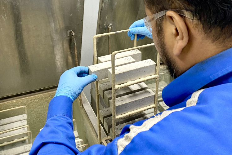 D-Carb lab testing in Cementir's Malaysia plant