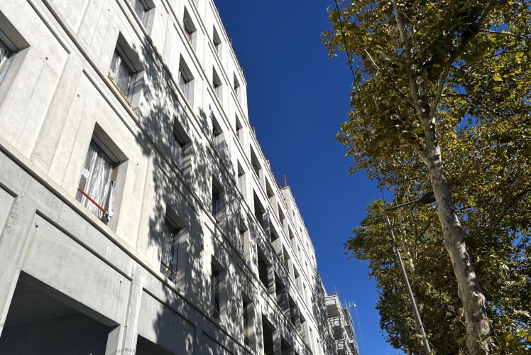 Aalborg White Cast-In-Situ White Concrete Building